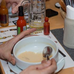 1. Večera Kluba ljubitelja ljutine 21 1. Večera Kluba ljubitelja ljutine 21