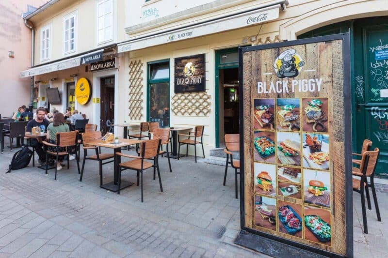Black piggy - burgeri Zagreb - VolimLjuto.com 