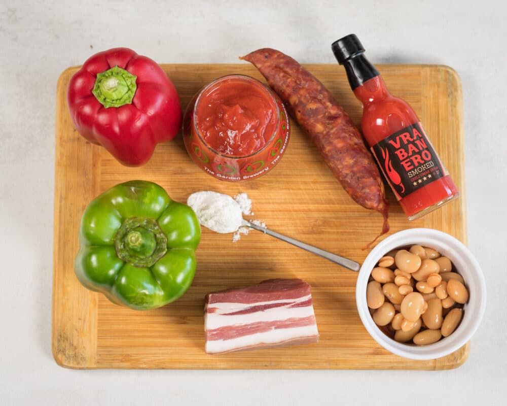 recept za gravče na tavče s kobasicama